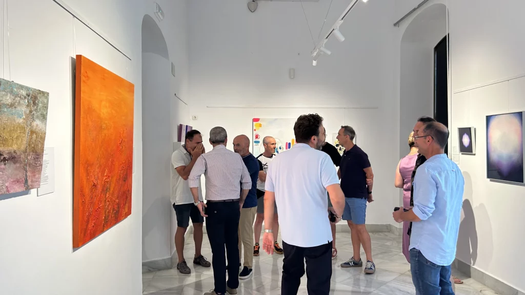 Imagen de la inauguración de la exposición Les Poesies dels Balearics en el museo de Ceuta